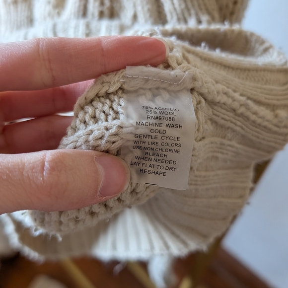 dELiA*s Cream Cable Knit Sweater - Picture 3 of 3